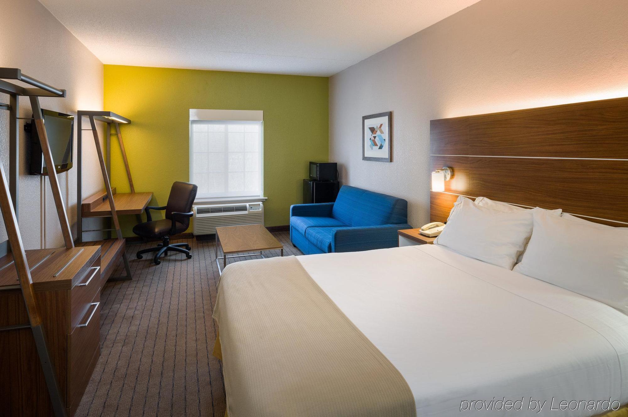 Holiday Inn Express Philadelphia Ne - Langhorne, An Ihg Hotel Dış mekan fotoğraf